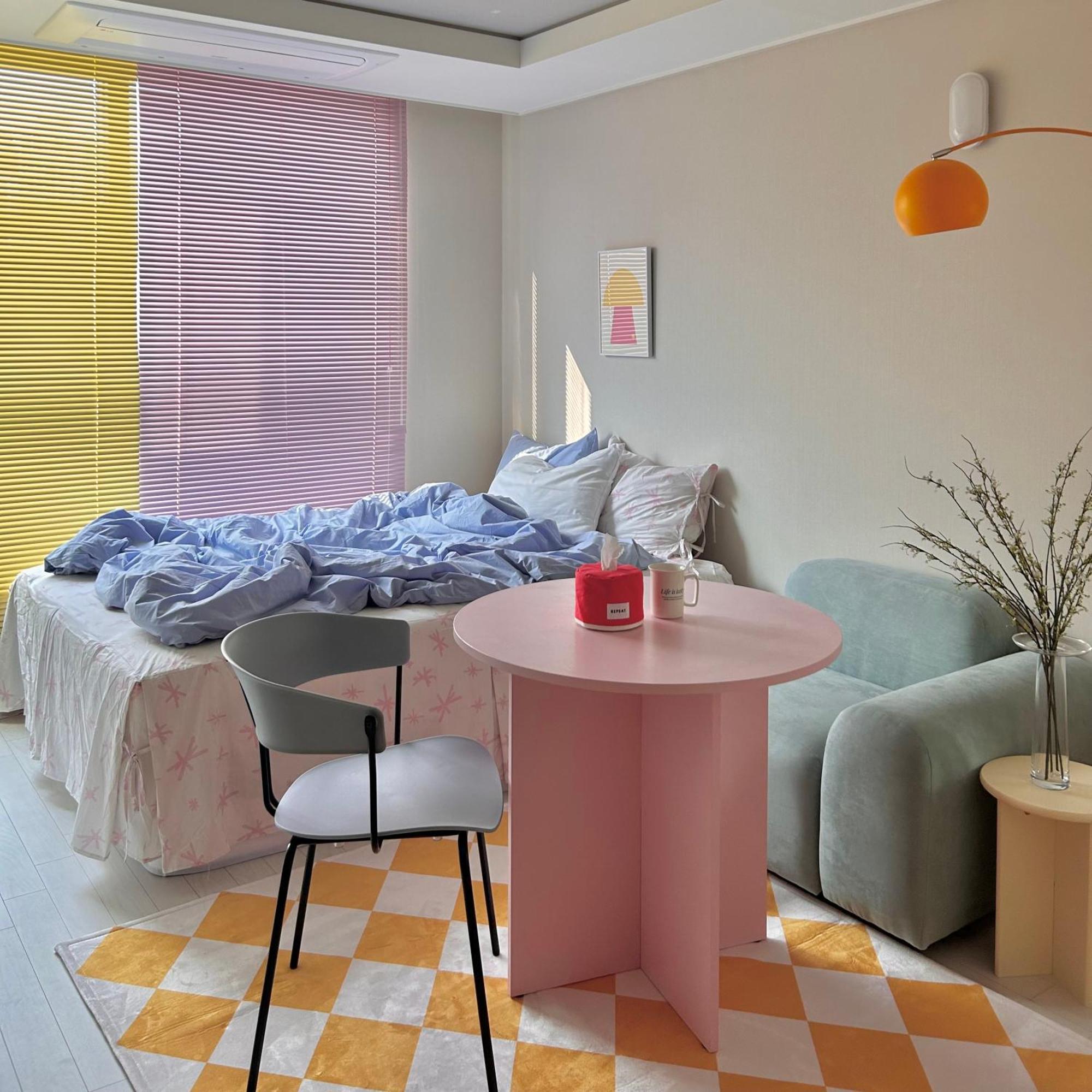 Ferienwohnung Dongseongro Meomoom Daegu Zimmer foto