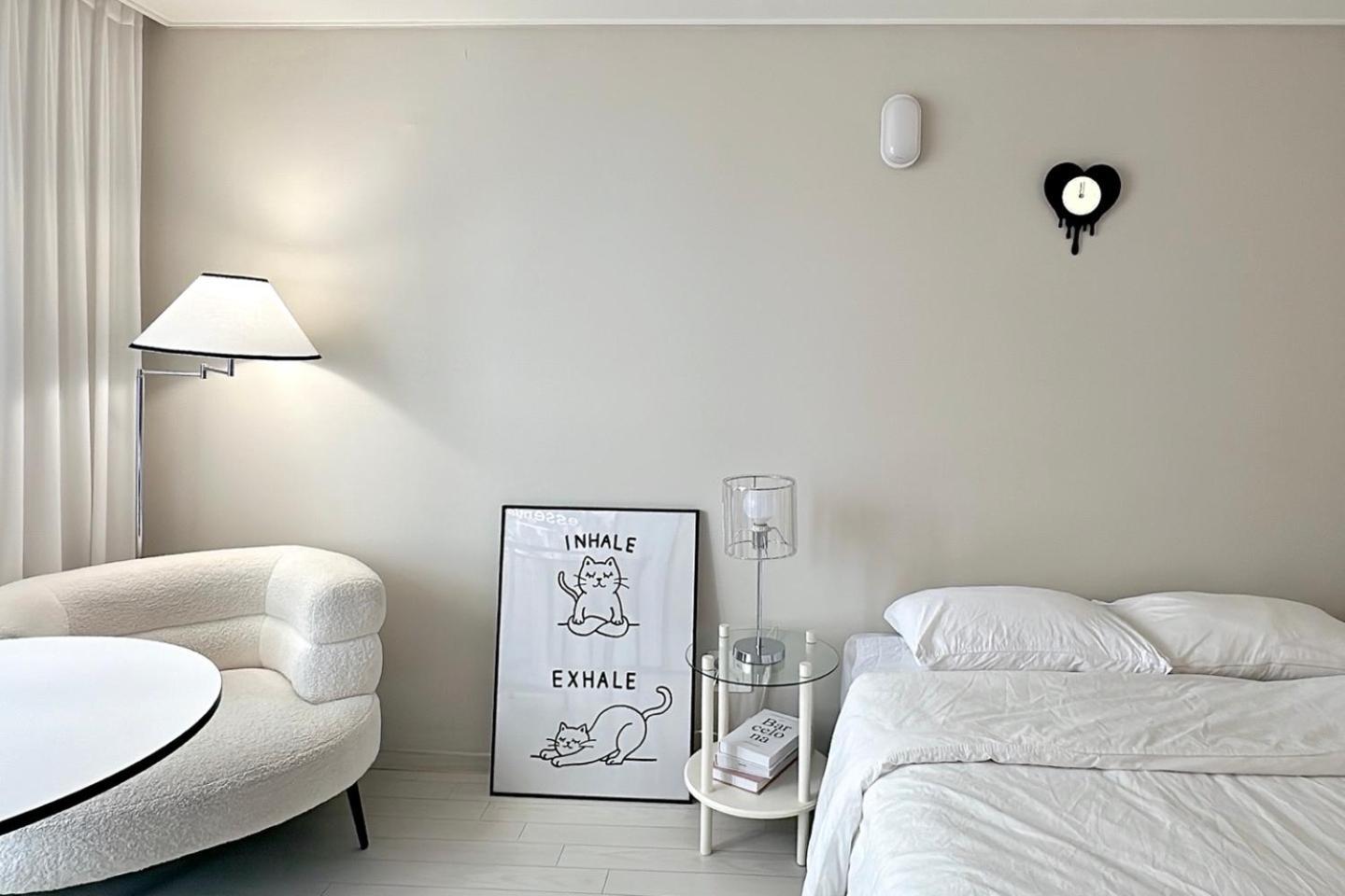 Ferienwohnung Dongseongro Meomoom Daegu Zimmer foto