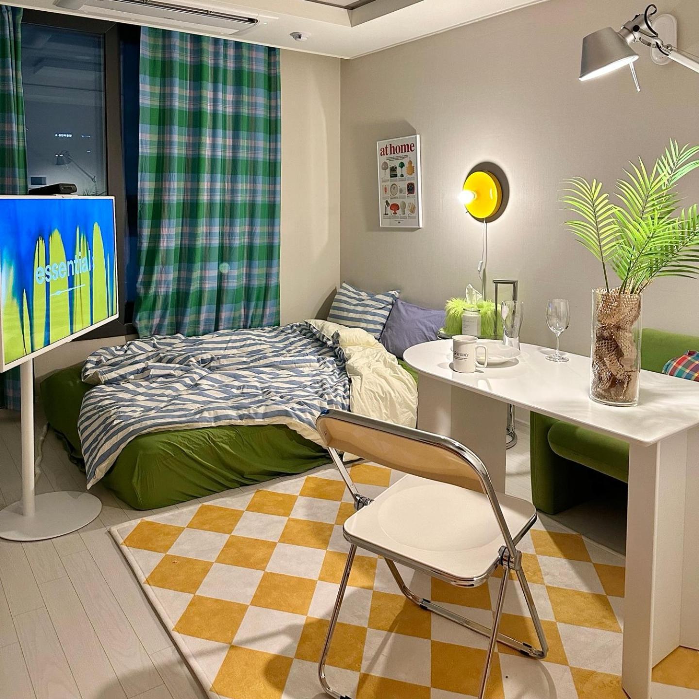Ferienwohnung Dongseongro Meomoom Daegu Zimmer foto