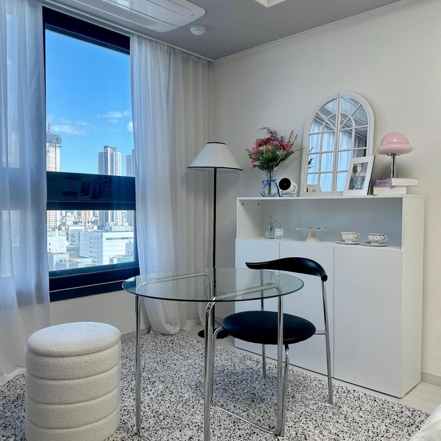 Ferienwohnung Dongseongro Meomoom Daegu Zimmer foto