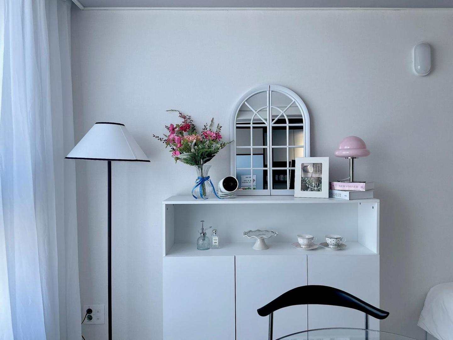 Ferienwohnung Dongseongro Meomoom Daegu Zimmer foto